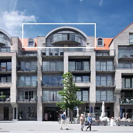 Nugget Point 0501g-142 *